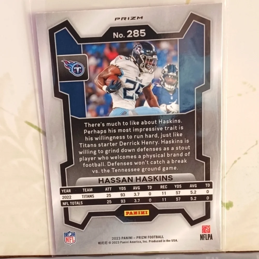 2023 HASSAN HASKINS PRIZM FOOTBALL RED/WHITE/BLUE TITANS #285